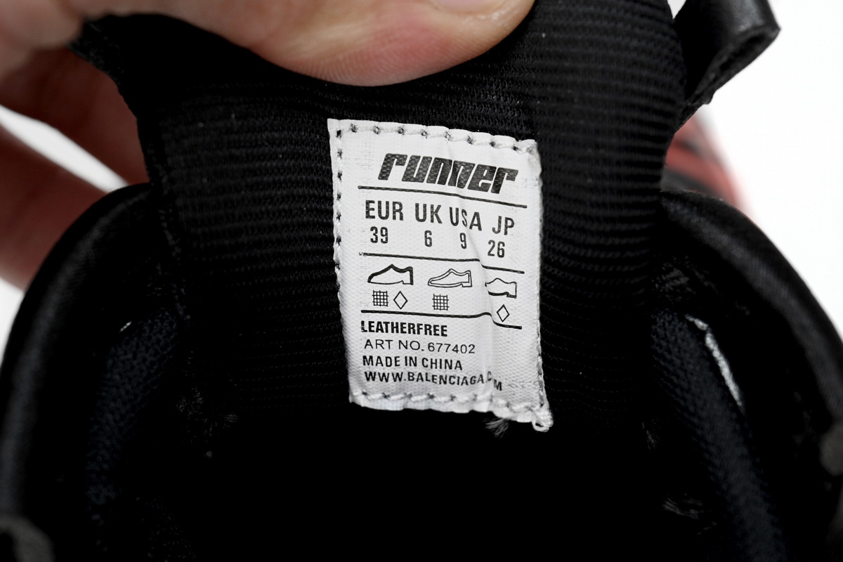 Balenciaga Runner Black And Red Characters 677402 W3RB1 0102 