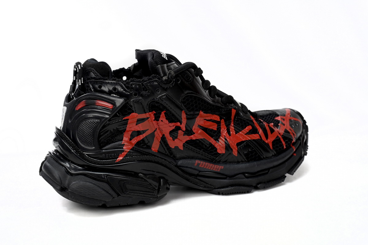 Balenciaga Runner Black And Red Characters 677402 W3RB1 0102 