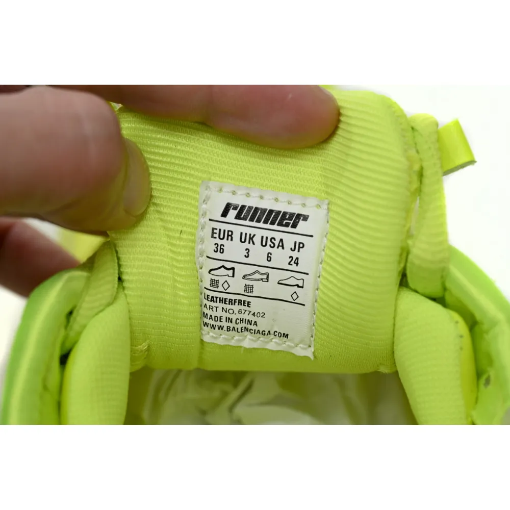 Balenciaga Runner Fluorescent Green 677402 W3RB4 7510