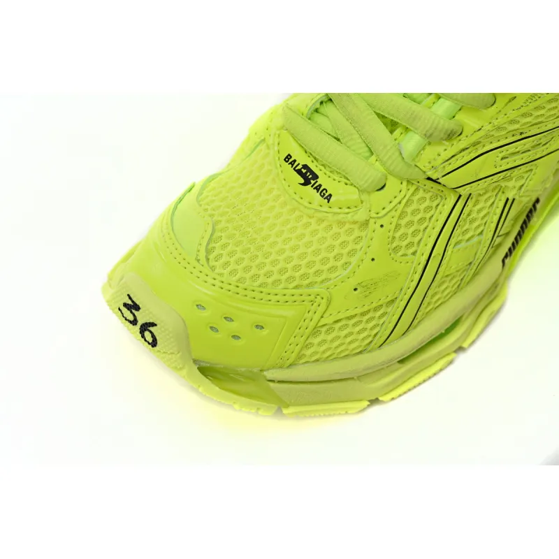 Balenciaga Runner Fluorescent Green 677402 W3RB4 7510