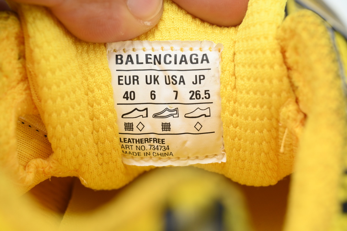    Balenciaga 3XL Yellow Black 734734 W3XL2 7010 