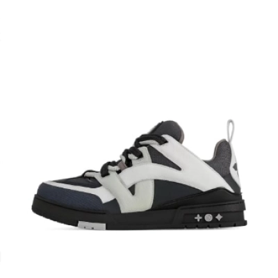    Louis Vuitton Skate Black White 1ABZ45 01