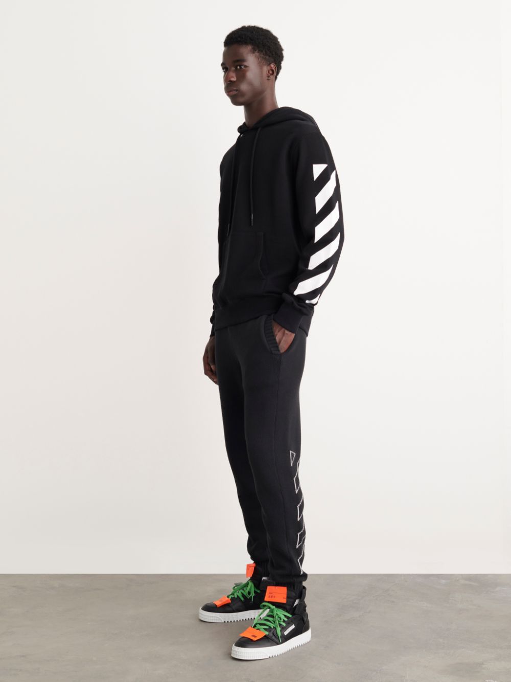 Top Quality OFF WHITE Hoodie-HD19 