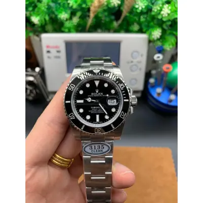 Rolex Submariner No Date Dial Black Watch 124060    02