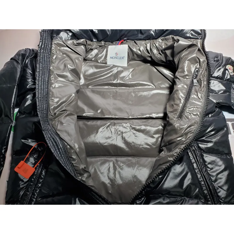 Top Quality Moncler Jacket Black(NFC) 