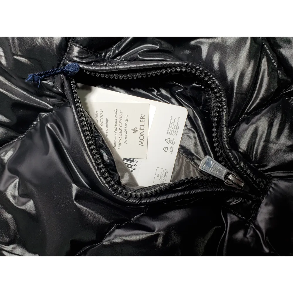 Top Quality Moncler Jacket Black(NFC) 