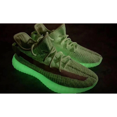    Adidas Yeezy Boost 350 V2 Glow 02