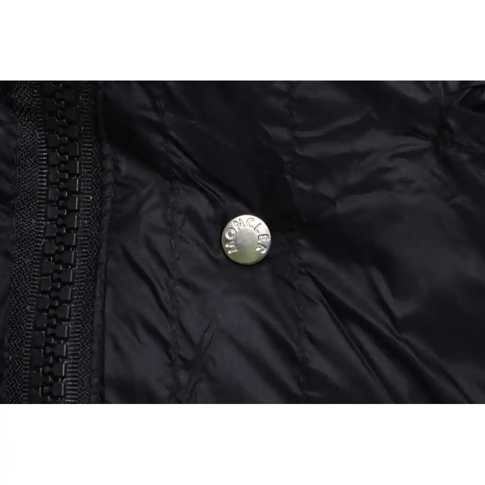 Top Quality Moncler lacquered Jacket Black 