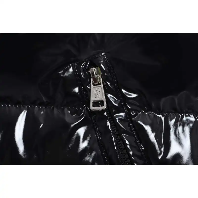 Top Quality Moncler lacquered Jacket Black 