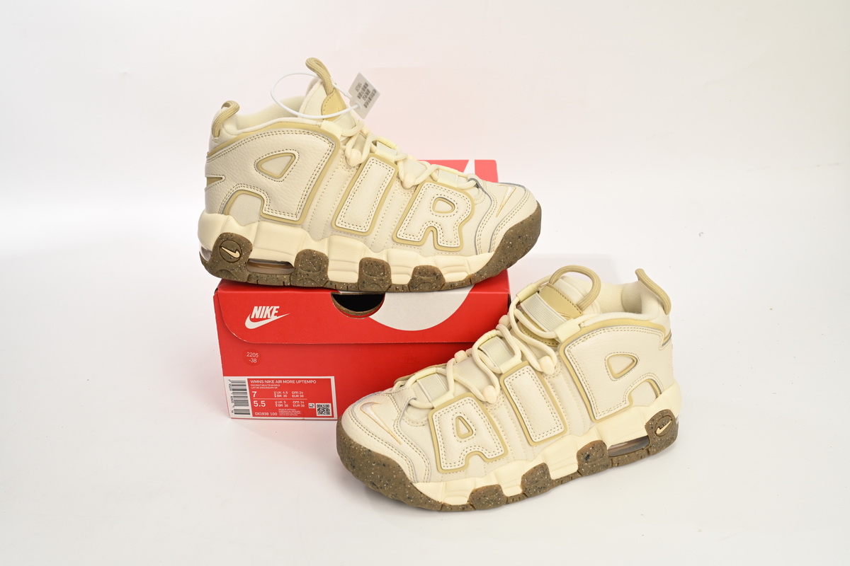    Nike Air More Uptempo Coconut Milk DX1939-100