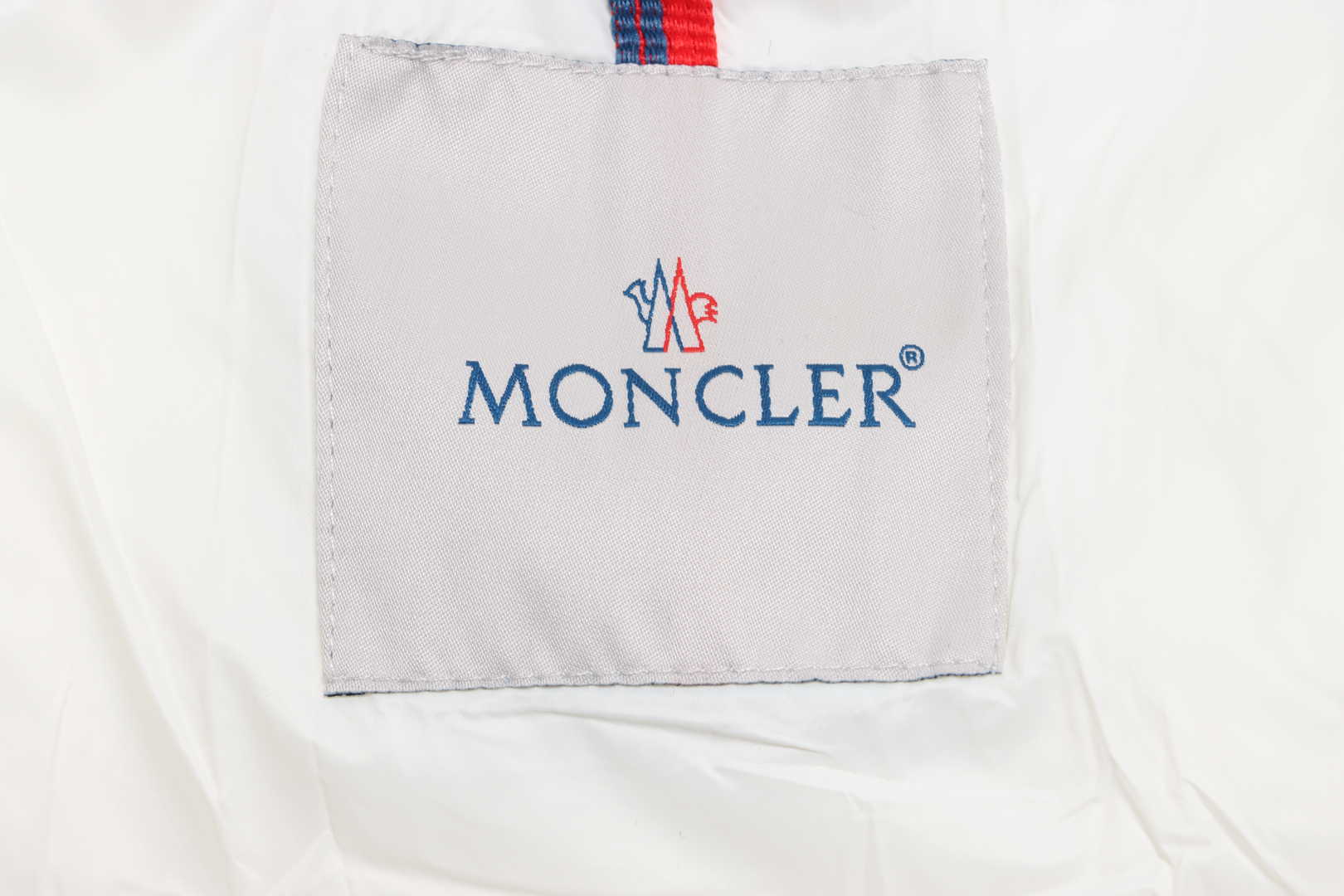     Moncler lacquered Jacket White 
