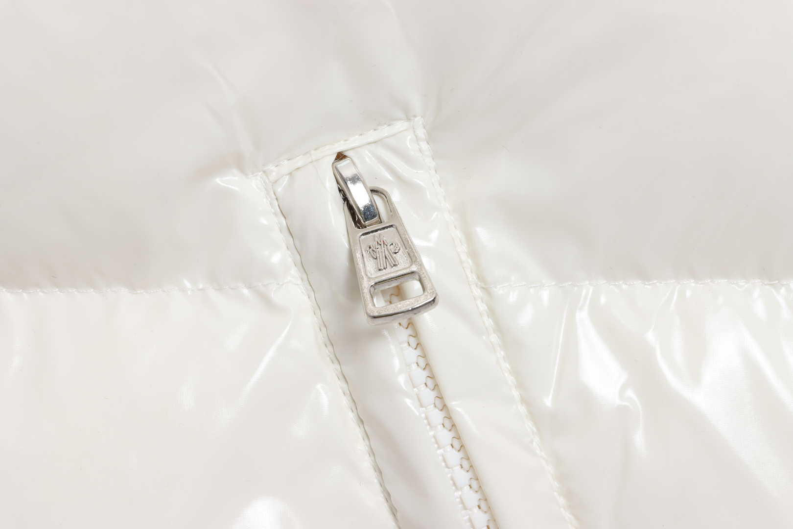     Moncler lacquered Jacket White 