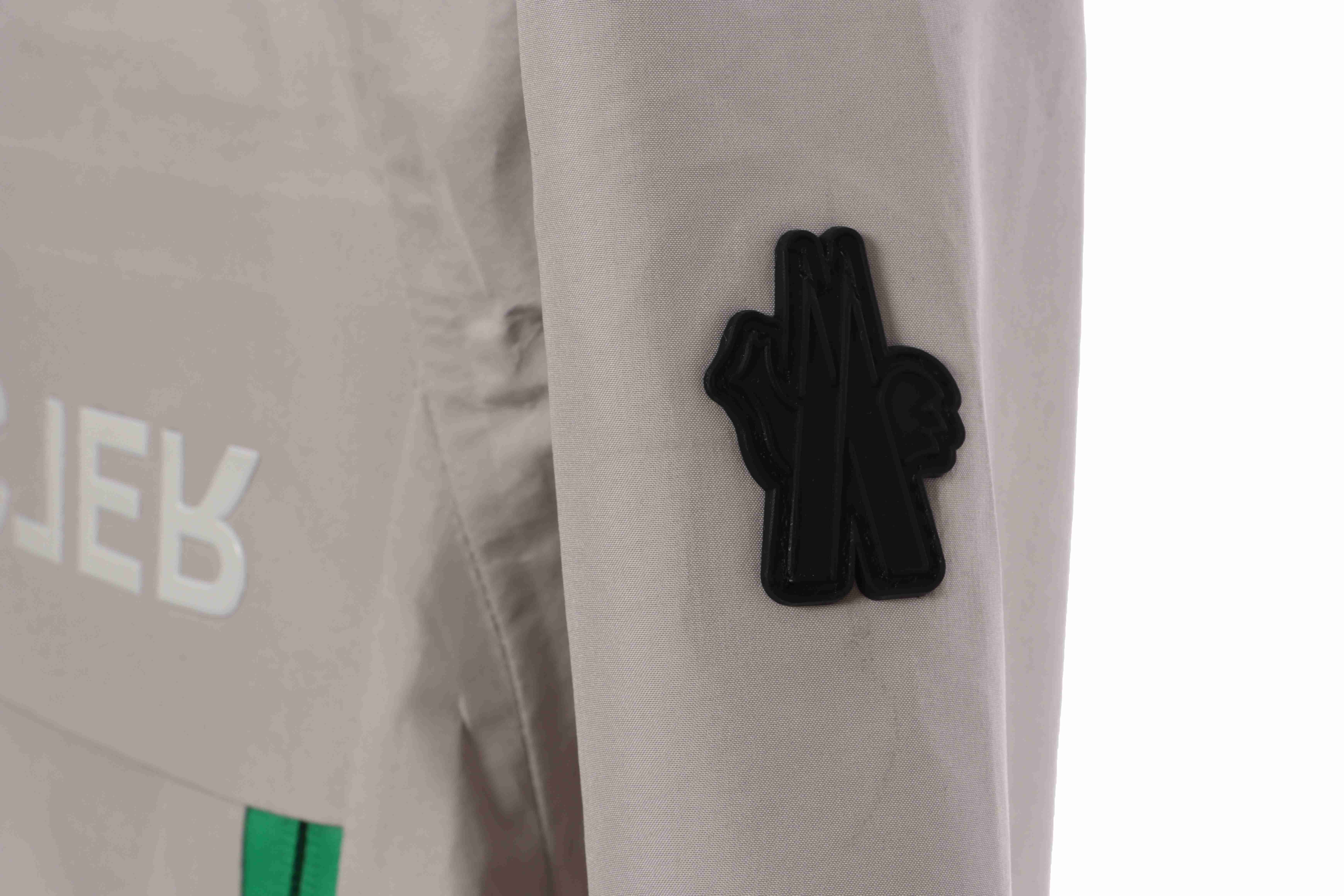 Top Quality     Moncler Functional Outdoor Punching Jacket Grey 