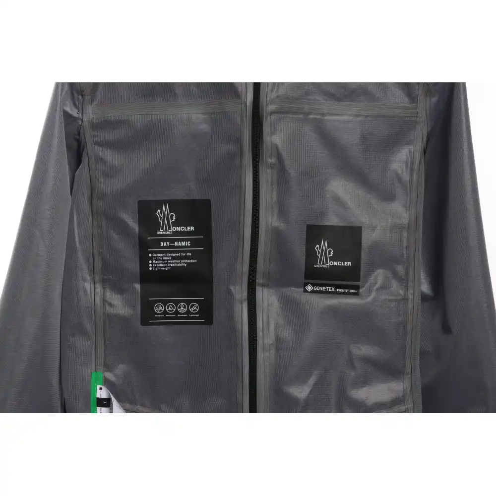 Top Quality Moncler Functional Outdoor Punching Jacket Black 