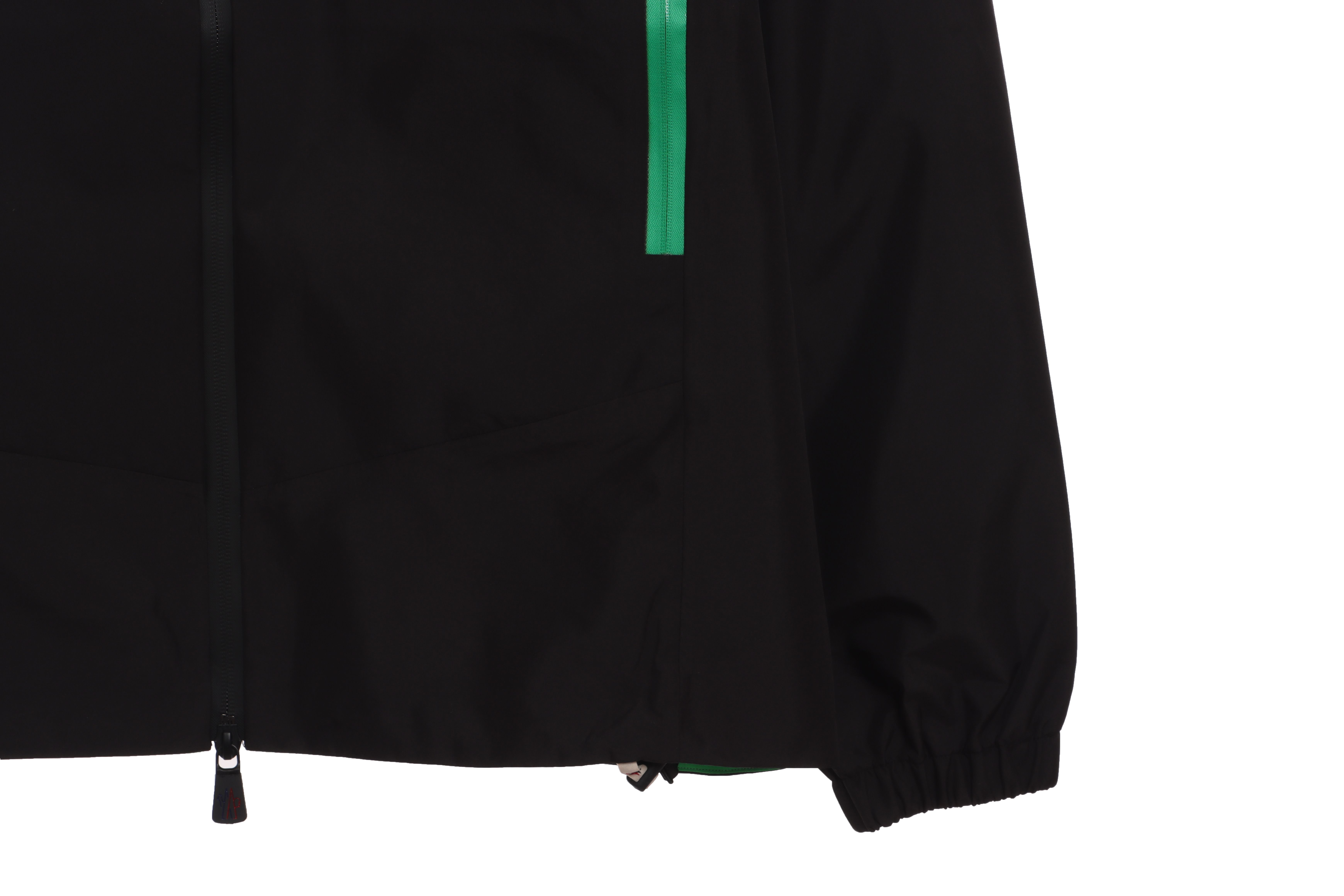     Moncler Functional Outdoor Punching Jacket Black 