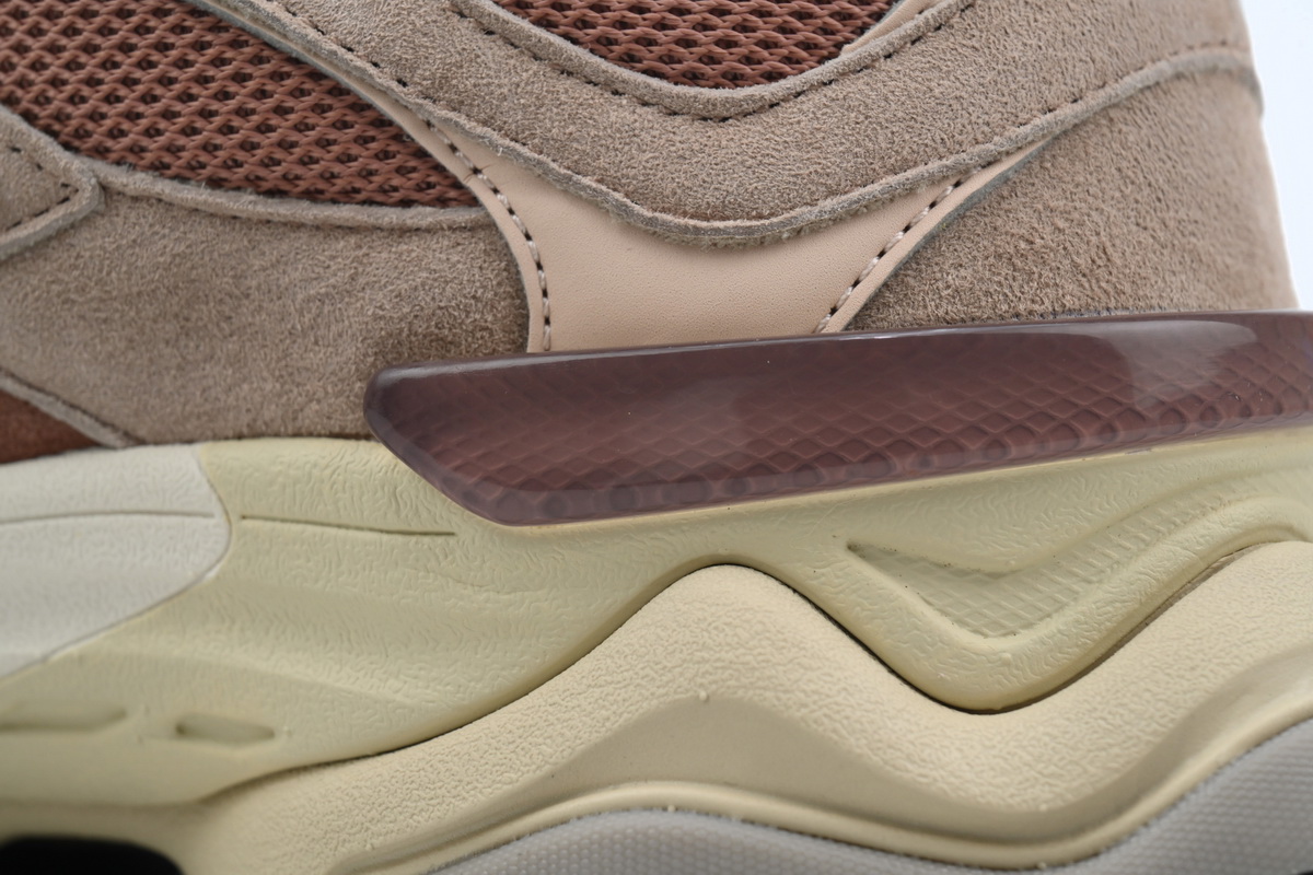     New Balance 9060 Sparrow Flat Taupe
