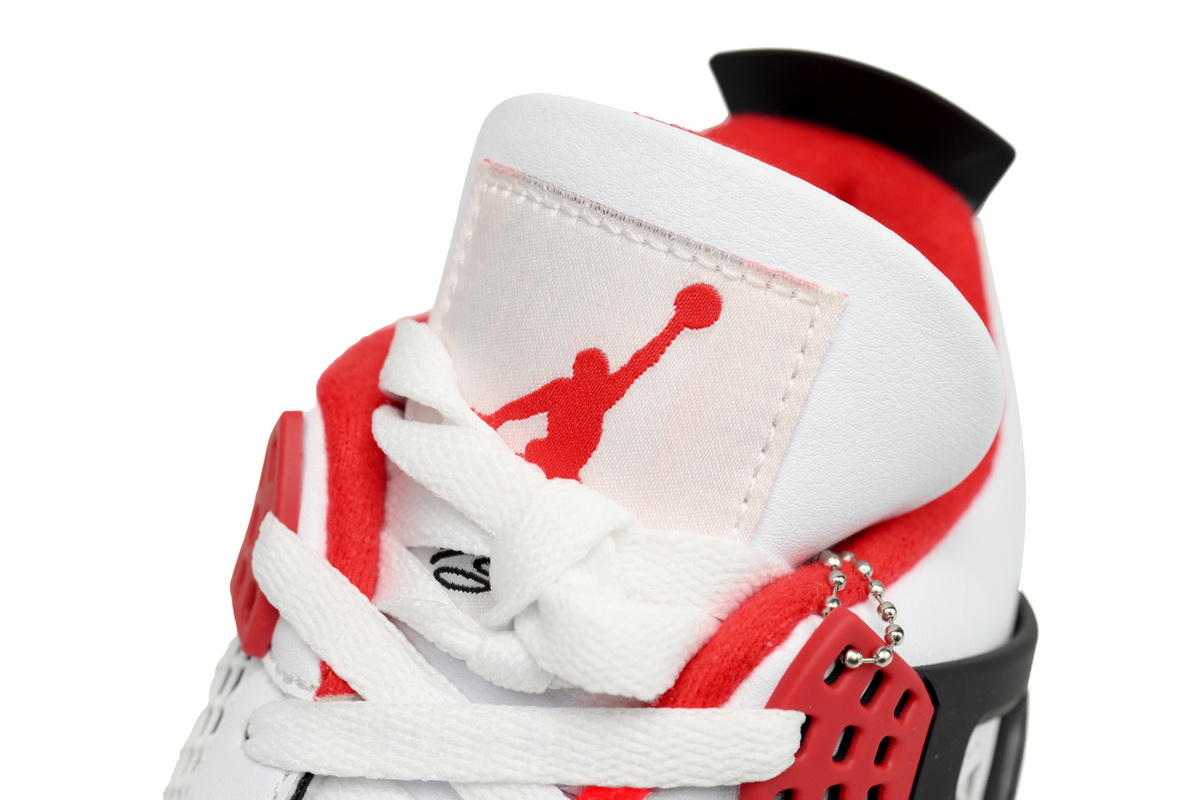    Air Jordan 4 Fire Red DC7770-160
