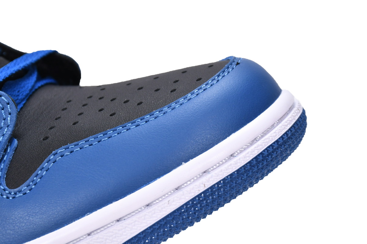    Air Jordan 1 Retro High OG Dark Marina Blue 555088-404