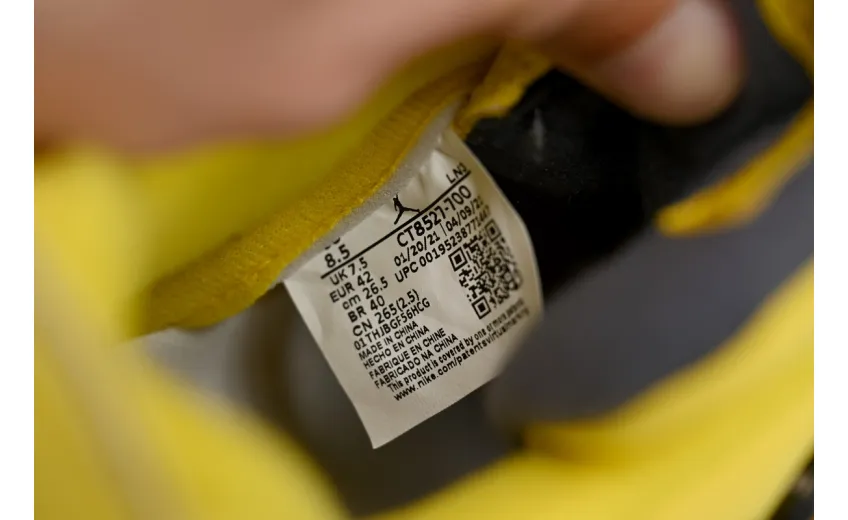 Bstsneaker- Air Jordan 4 Retro Lightning CT8527-700