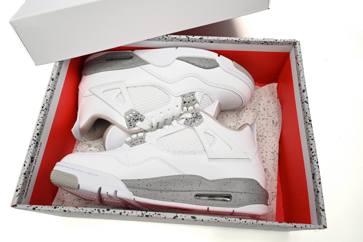    Jordan 4 Retro White Oreo CT8527-100