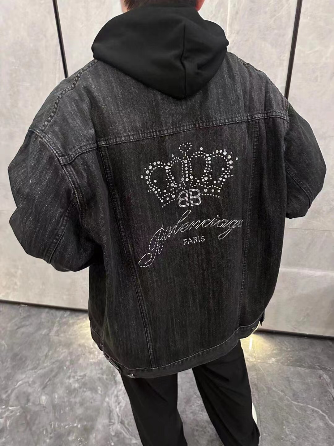    Balenciaga Back Crown Denim Jacket 