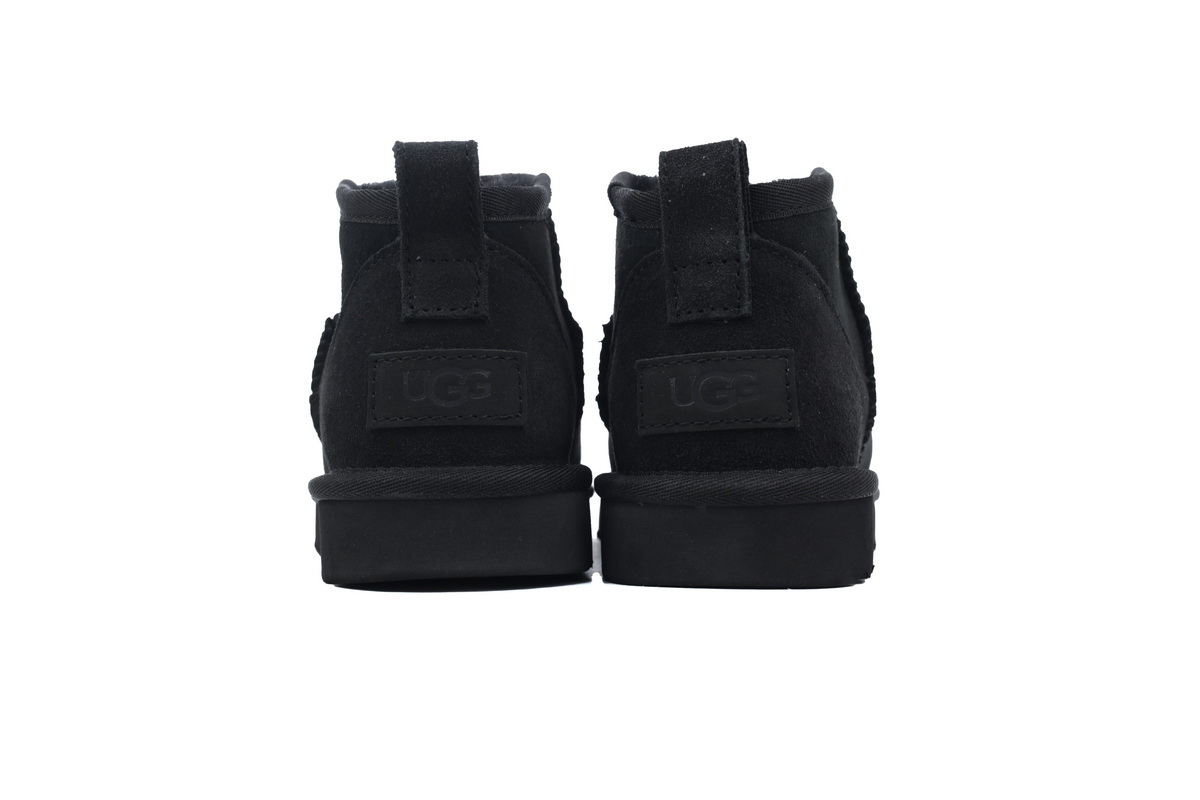 Pkgod UGG Classic Ultra Mini Boot Black 