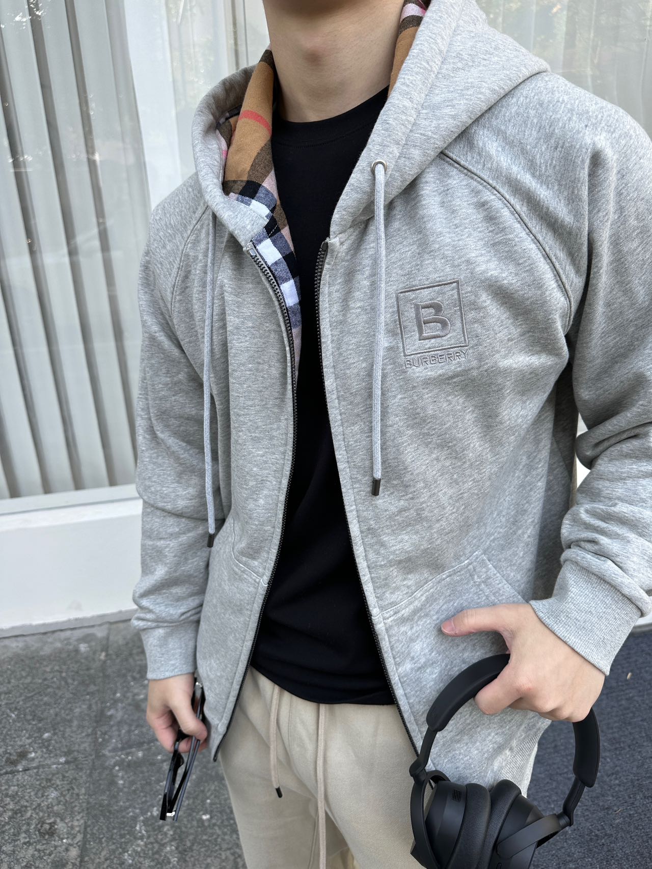 Top Quality  Burberry Letter Graphic Cotton Blend Zip Hoodie Pale Grey Melange 