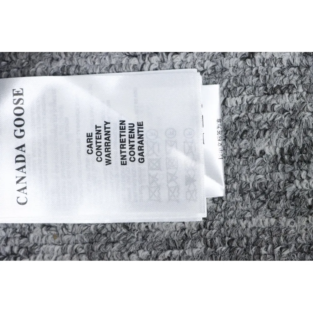 Top Quality Canada Goose Expedition feather collar down coat white