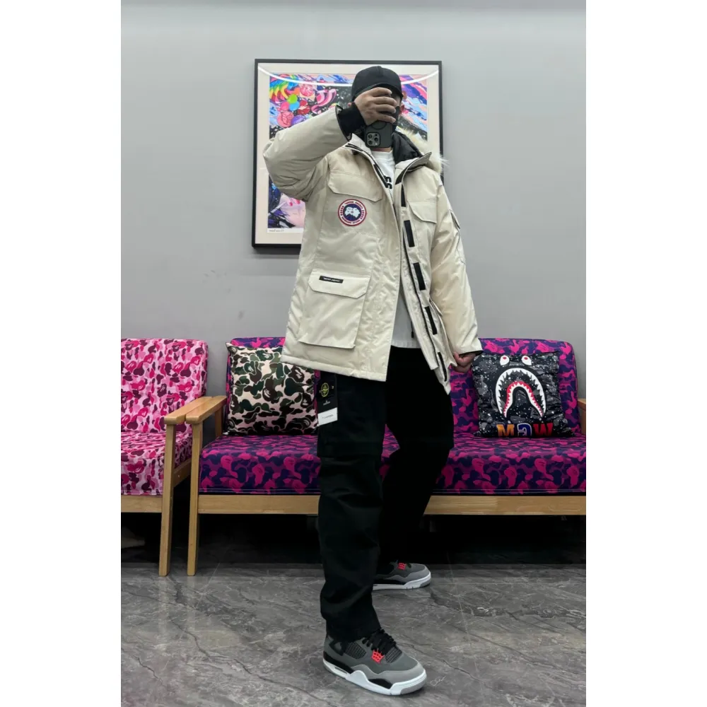 Top Quality Canada Goose Expedition feather collar down coat white