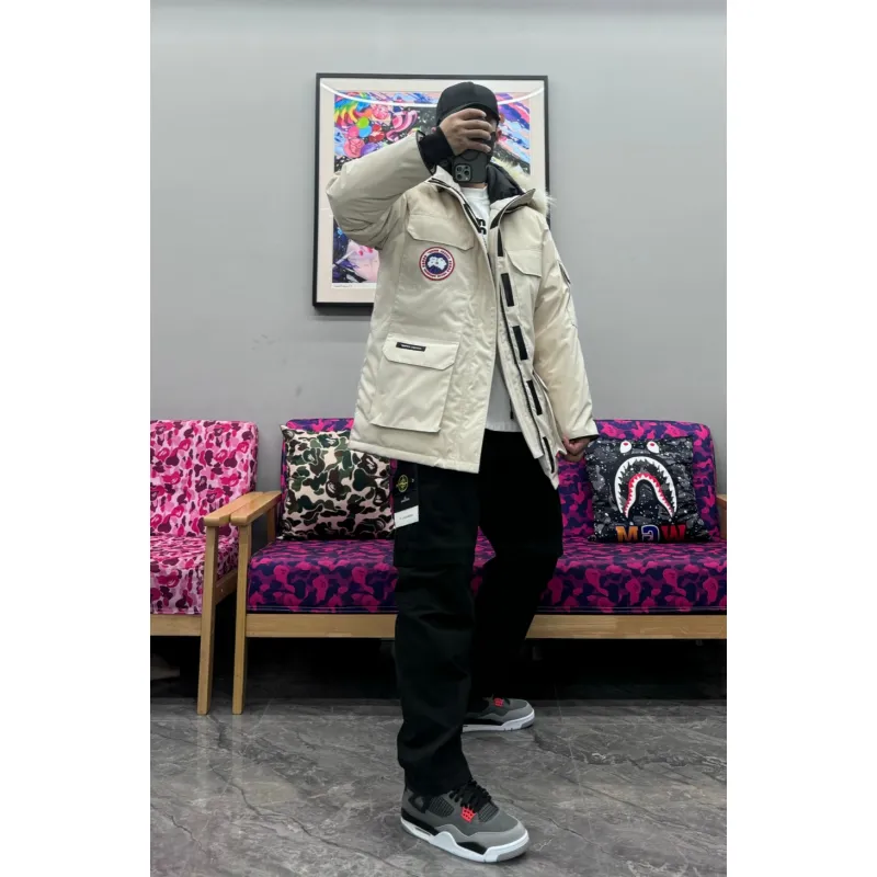 Top Quality Canada Goose Expedition feather collar down coat white