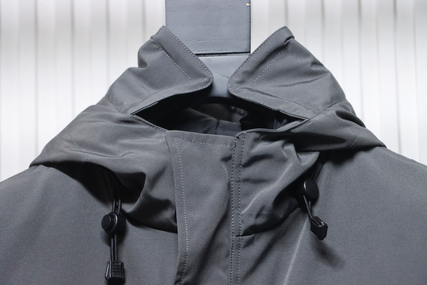     Big Goose Expedition Feather Collar Down Coat Grey