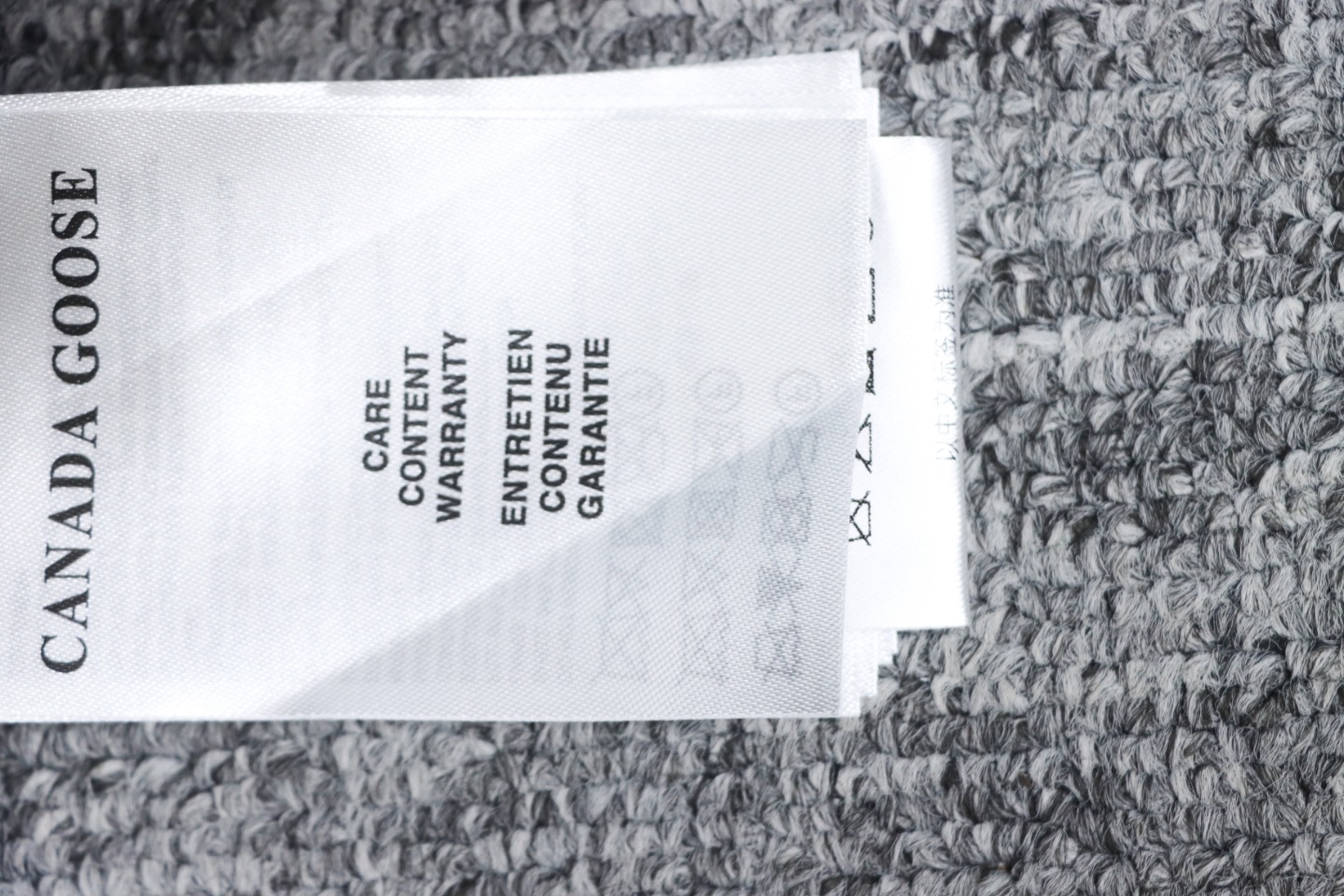 Top Quality Big Goose Expedition Feather Collar Down Coat Black