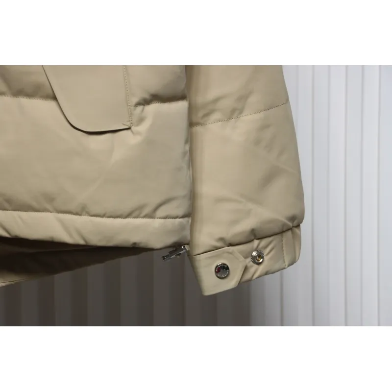 Top Quality Burberry 22FW Hooded Down Jacket Beige 
