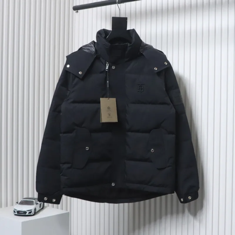 Top Quality Burberry 22FW Hooded Down Jacket Black 