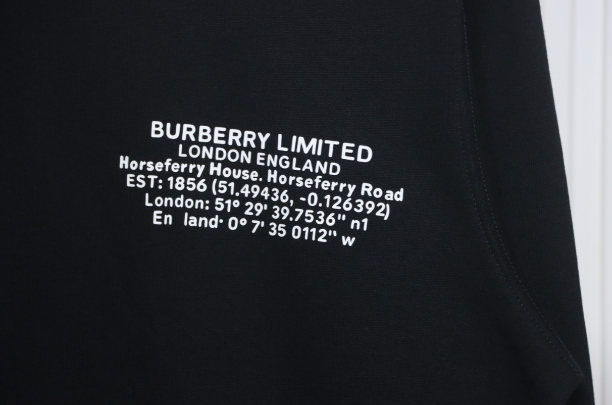 Top Quality  Burberry Limited Sweatshirt Black 