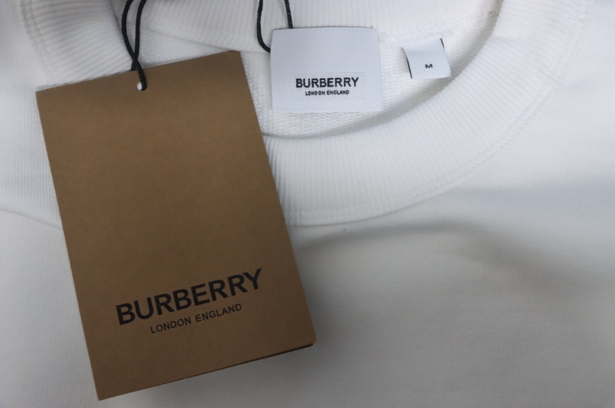     Burberry Limited Sweatshirt White 