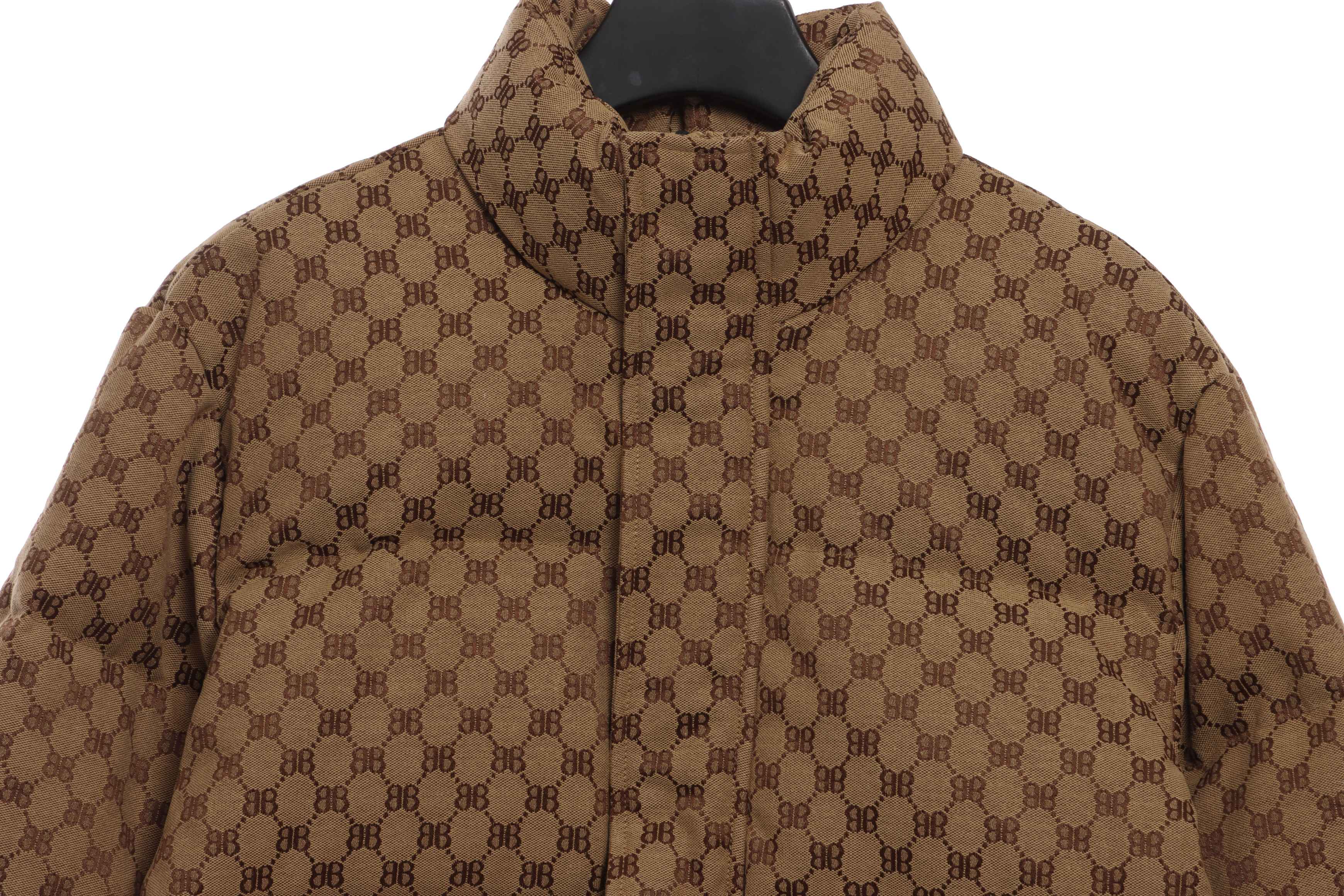Top Quality     Balenciaga & Gucci Full-print jacquard down jacket 