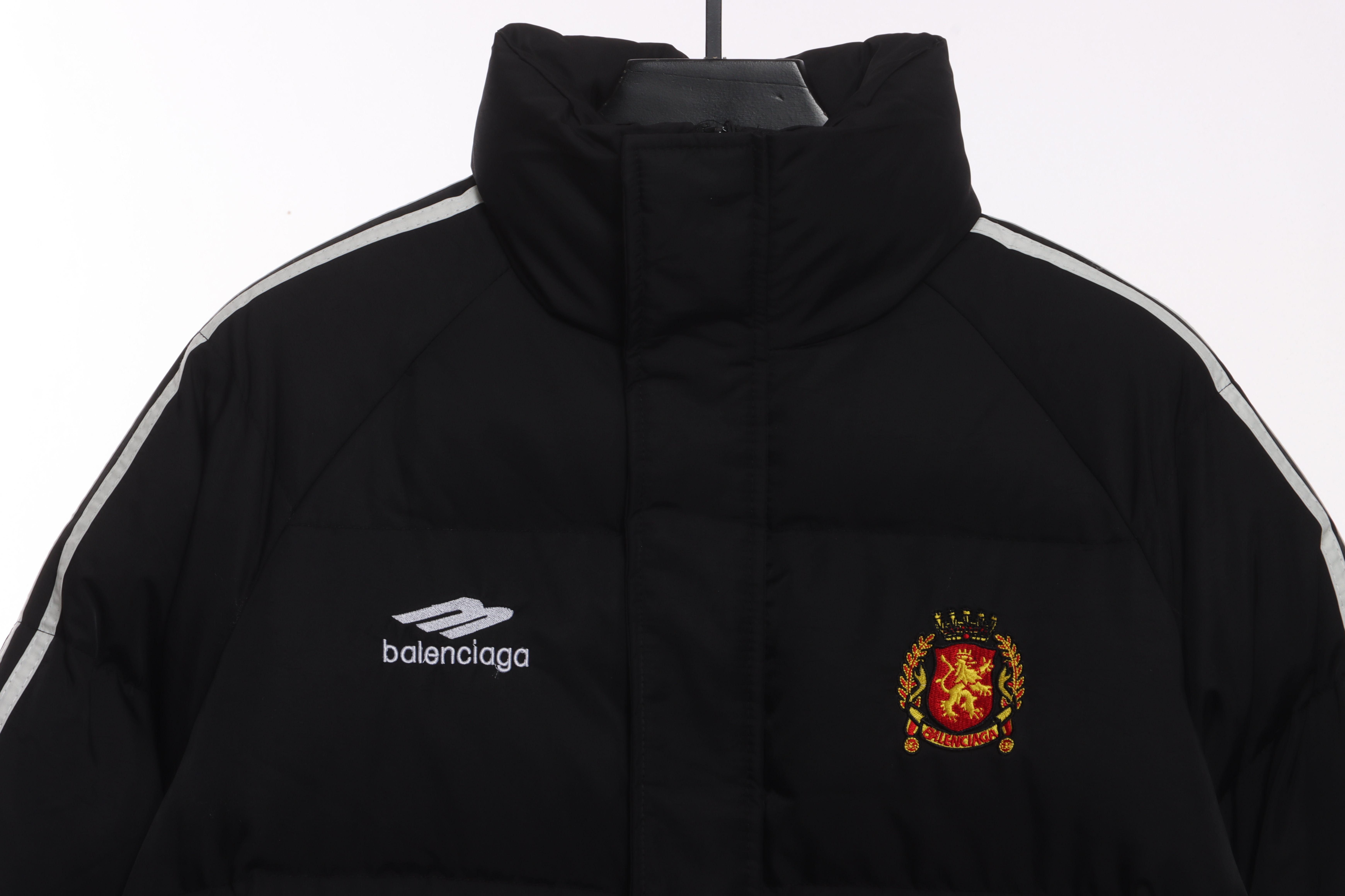     Balenciaga & Manchester United Three Way Down