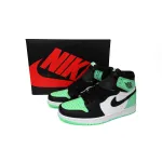 Air Jordan 1 Retro High OG Green Glow DZ5485-130