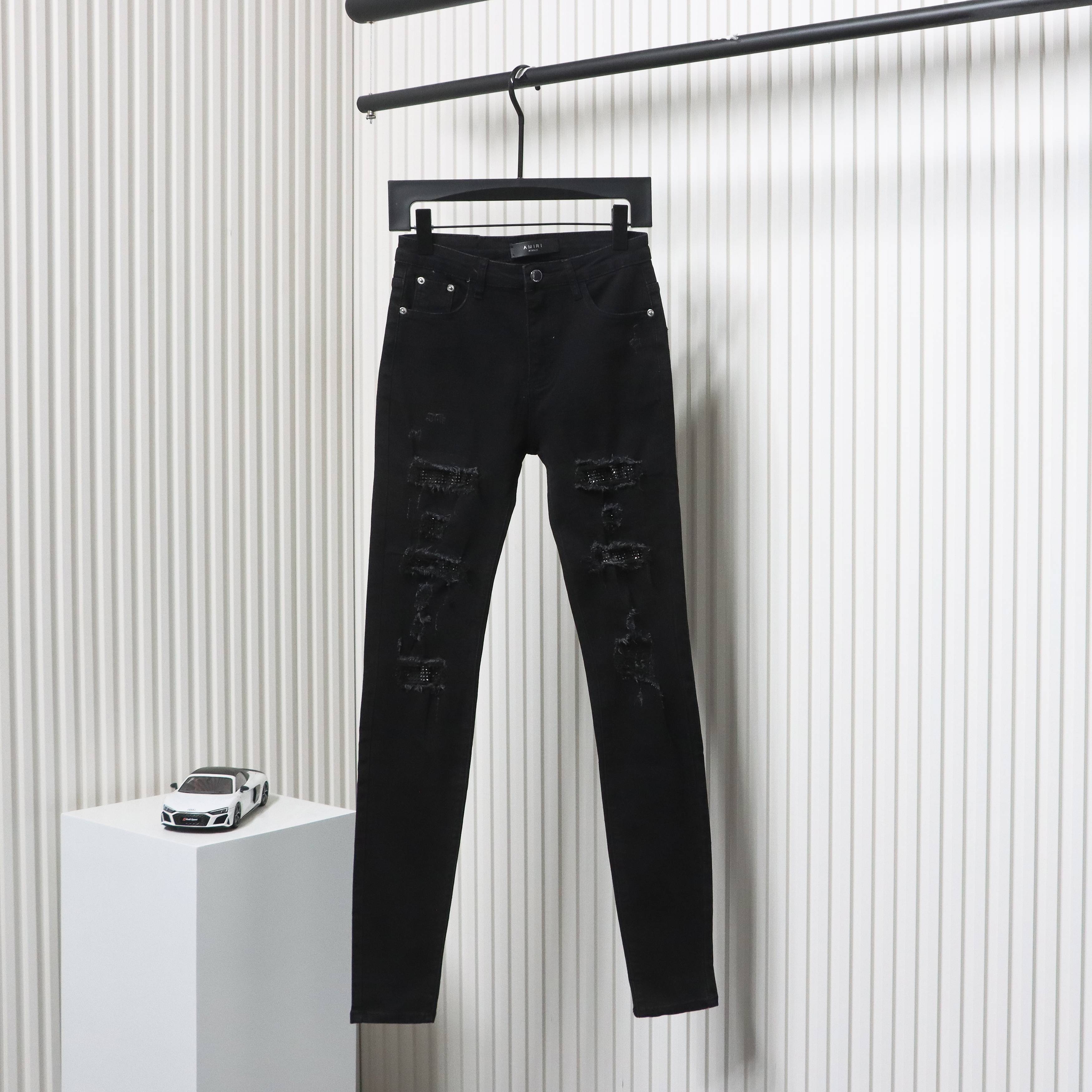 Top Quality AMIRI Ripped and diamante high street jeans