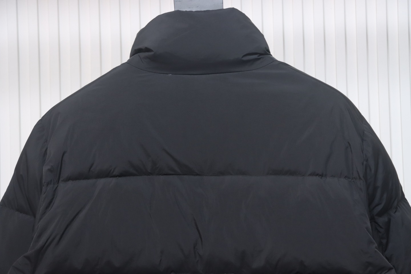 Top Quality     Moncler micro-labelled patch zip stand-up collar down jacket 