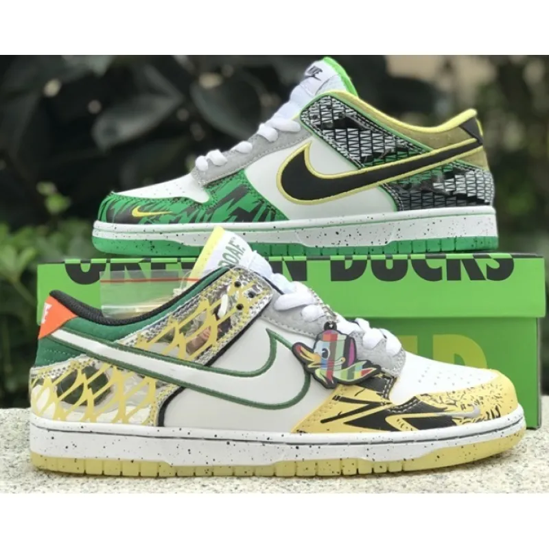 Nike Dunk Low What the Duck Away University of Oregon PE