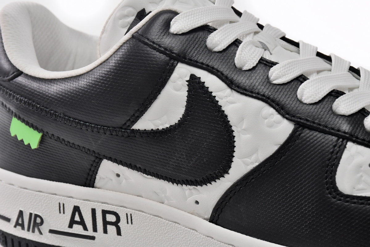    Louis Vuitton x Nike Air Force 1 Black White  7108-8