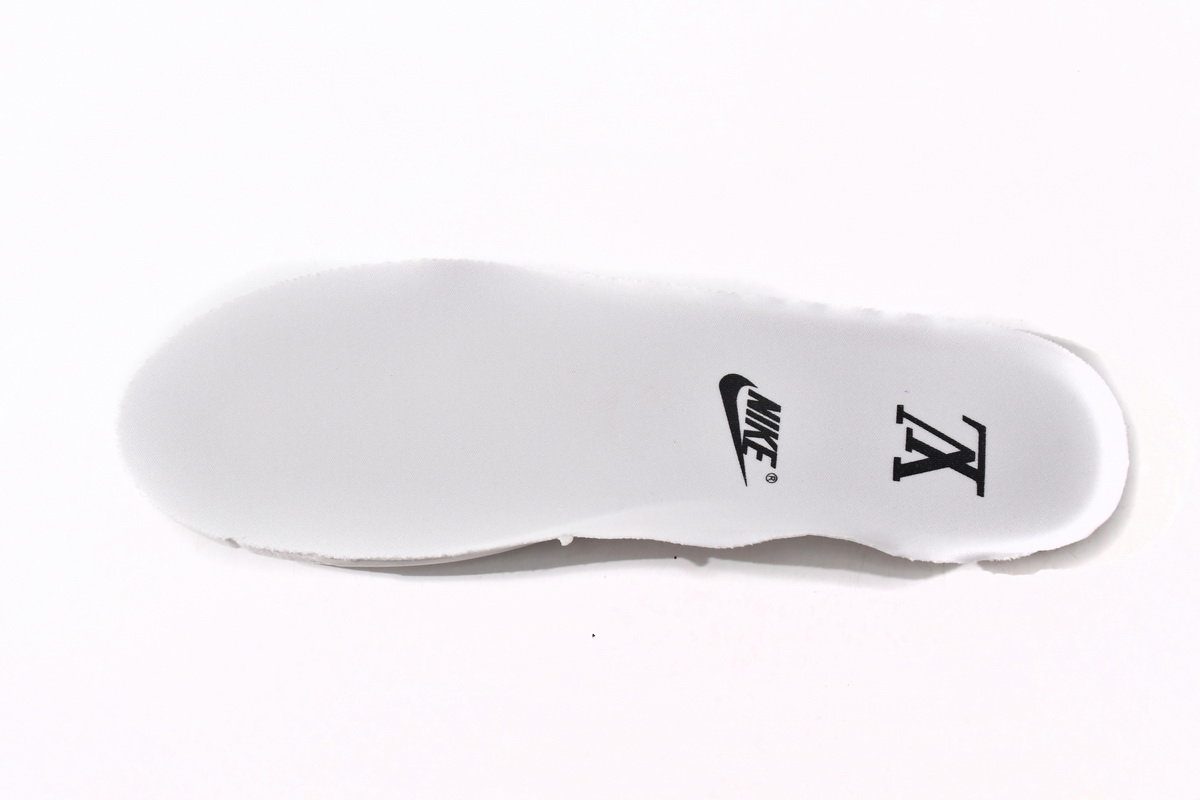    Louis Vuitton x Nike Air Force 1 Black White  7108-8