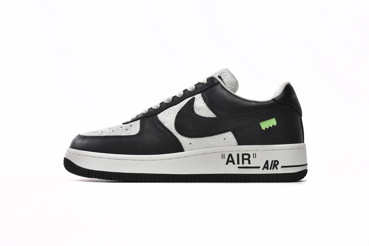    Louis Vuitton x Nike Air Force 1 Black White  7108-8