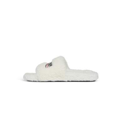 Balenciaga Furry Slide White  01