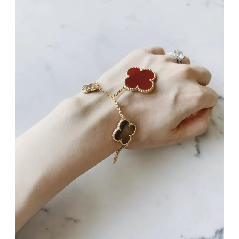 Top Quality Van Cleef & Arpels Five Flower Irregular Bracelet