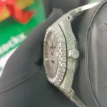 Bust Down AP Watch | NATURAL DIAMONDS