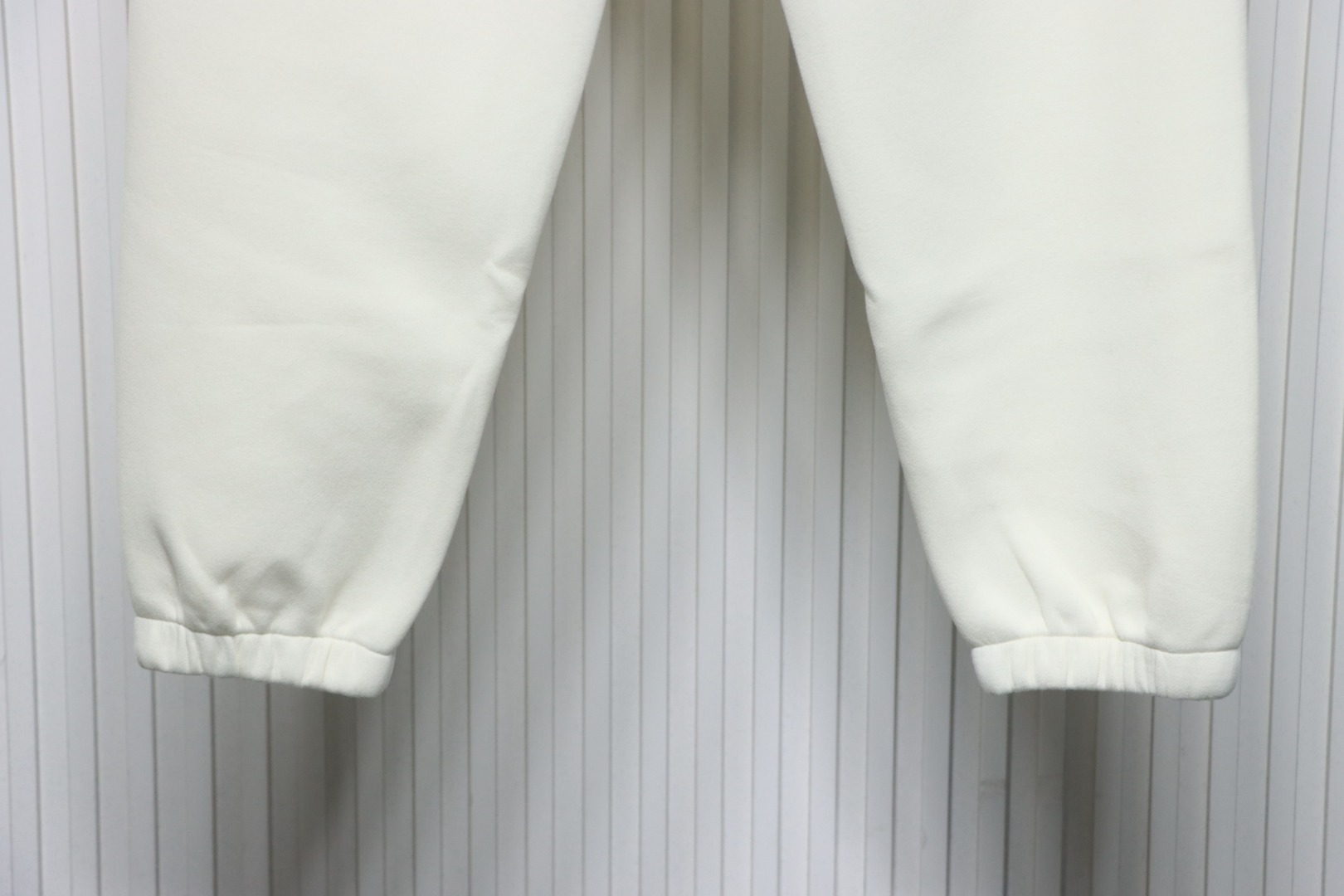     Burberry Embroidered Logo Sweatpants White 