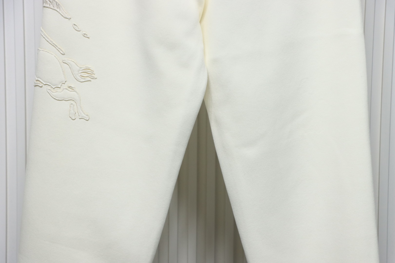     Burberry Embroidered Logo Sweatpants White 